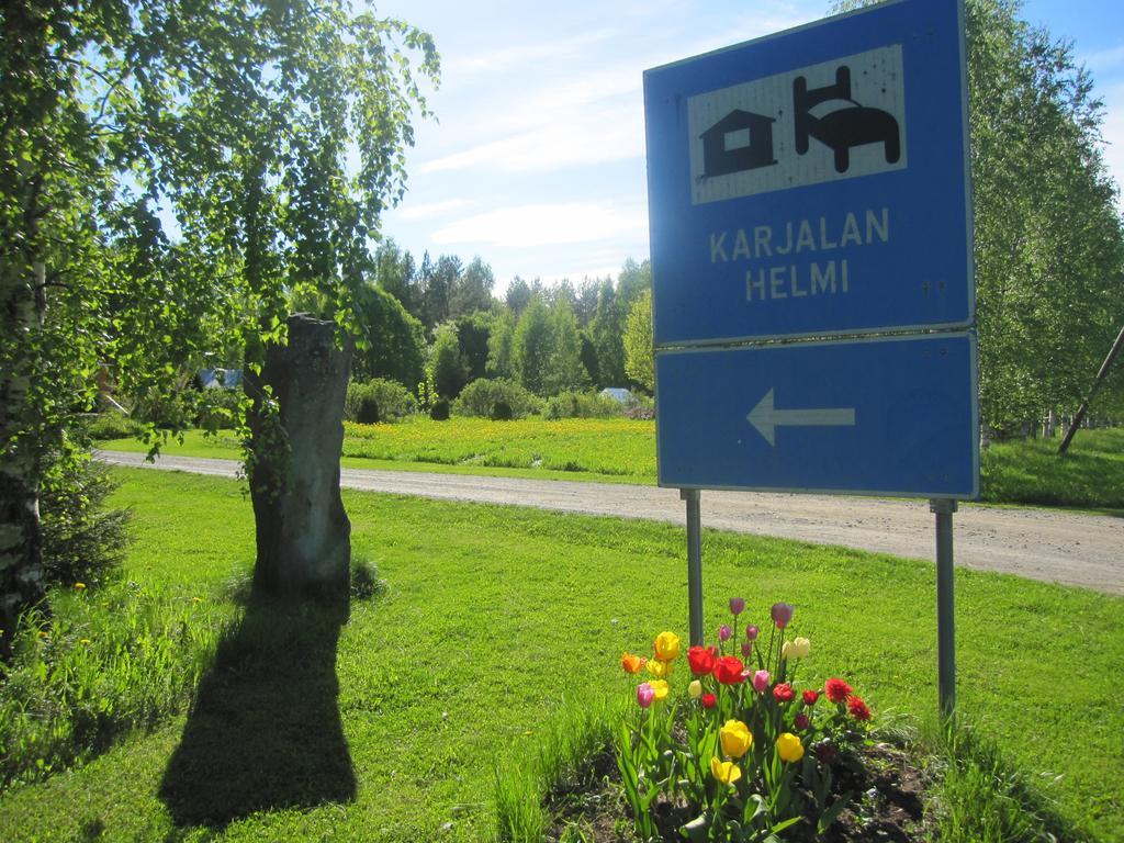 Отель Karjalan Helmi Толосенмяки Экстерьер фото